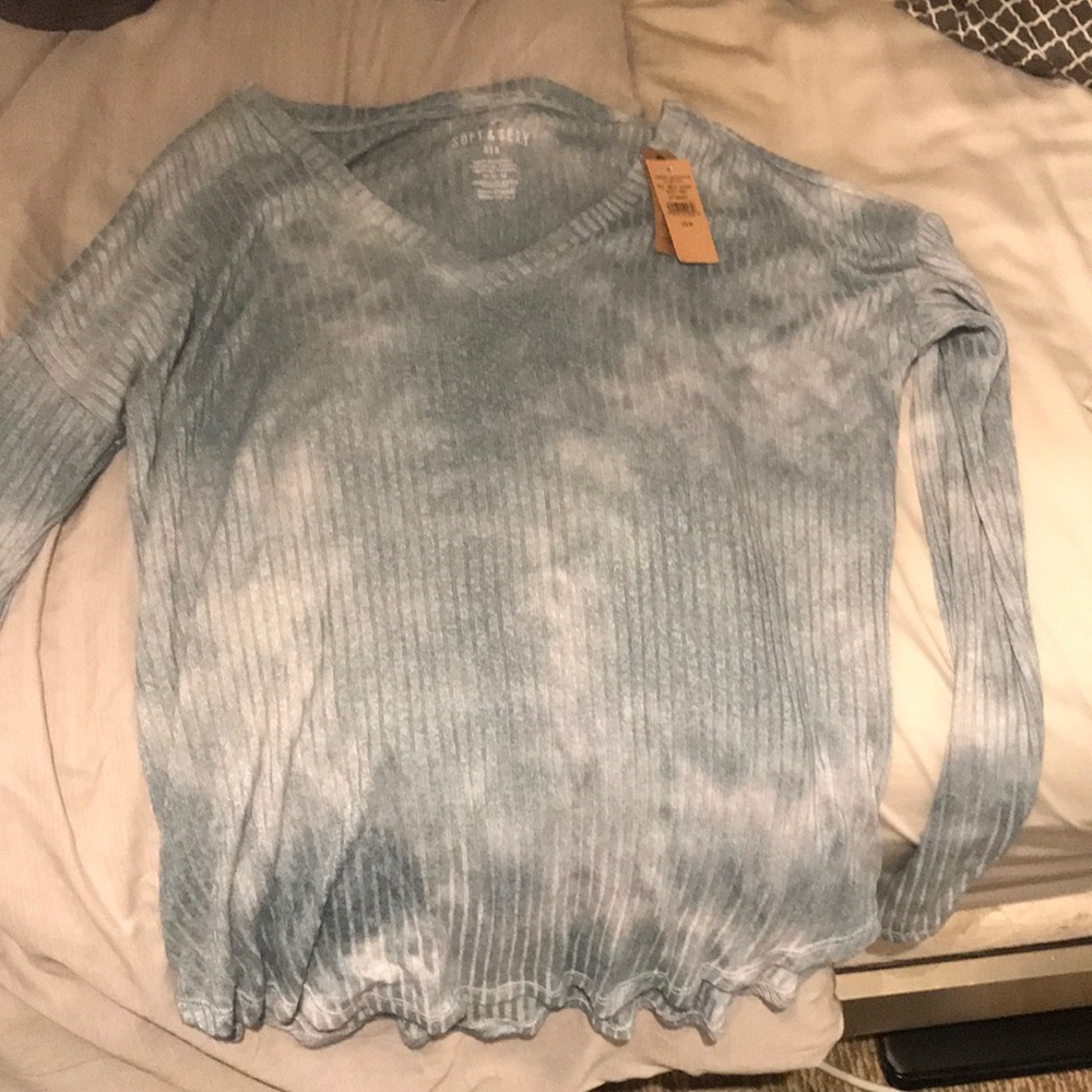 American eagle sweater